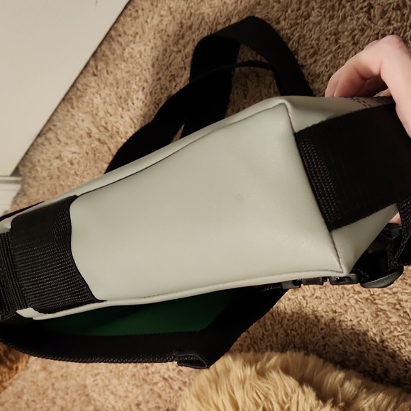 Holly Aikin Gray Messenger Bag - Picture 6 of 10